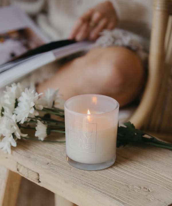 Sandalwood Vanilla - Large 50 Hour Pure Soy Candle