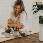 Japanese Honeysuckle - Large 50 Hour Pure Soy Candle