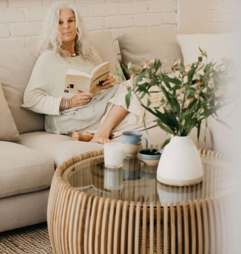 Enrich (pure essential oils infusion of lavender, patchouli and grapefruit) Large 50 Hour Pure Soy Candle